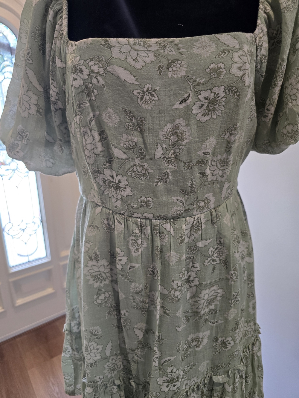 Sage Green Floral Square-Neck Puff Sleeve Dress - Picture 3 of 7